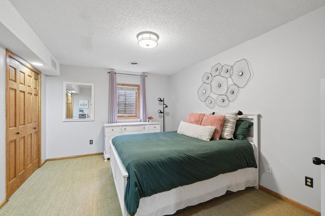 16332 Mayfield Drive, Eden Prairie, MN 55347