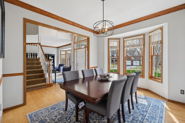 16332 Mayfield Drive, Eden Prairie, MN 55347