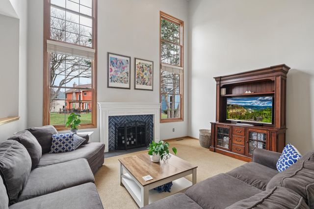 16332 Mayfield Drive, Eden Prairie, MN 55347