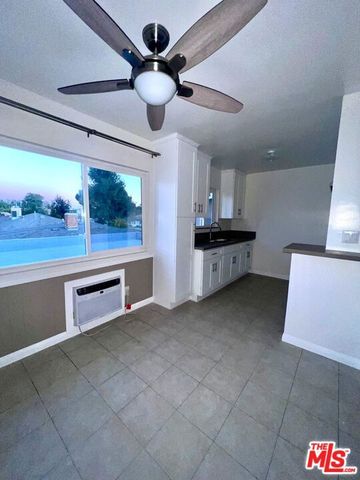 6610 Whitsett Avenue 7, North Hollywood (los Angeles), CA 91606