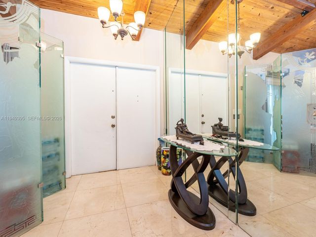 429 Leslie Dr 429, Hallandale Beach, FL 33009