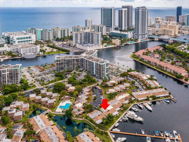 429 Leslie Dr 429, Hallandale Beach, FL 33009