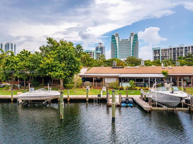 429 Leslie Dr 429, Hallandale Beach, FL 33009