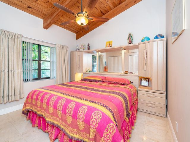 429 Leslie Dr 429, Hallandale Beach, FL 33009