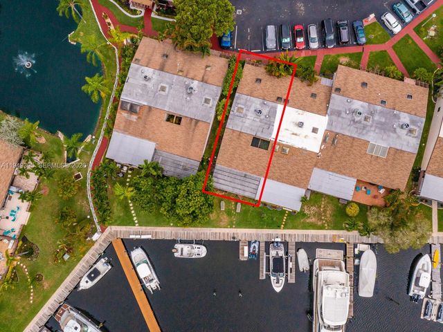 429 Leslie Dr 429, Hallandale Beach, FL 33009