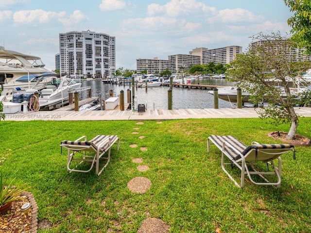 429 Leslie Dr 429, Hallandale Beach, FL 33009