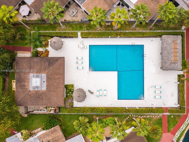 429 Leslie Dr 429, Hallandale Beach, FL 33009