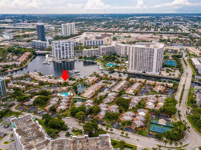 429 Leslie Dr 429, Hallandale Beach, FL 33009