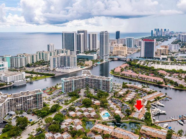 429 Leslie Dr 429, Hallandale Beach, FL 33009