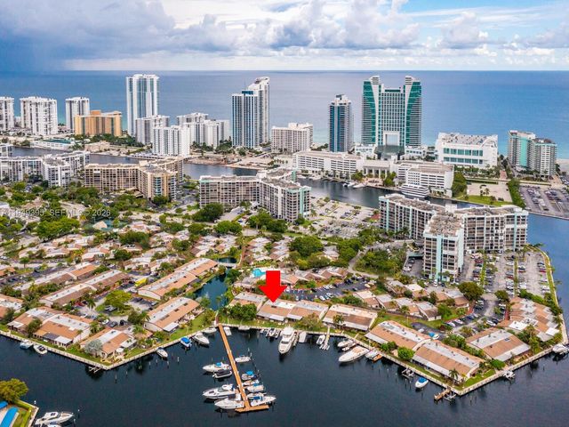 429 Leslie Dr 429, Hallandale Beach, FL 33009