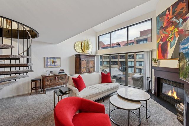 214 E 2nd Street, B, Covington, KY 41011