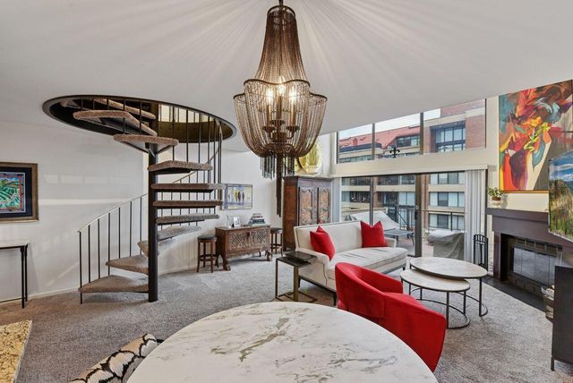 214 E 2nd Street, B, Covington, KY 41011