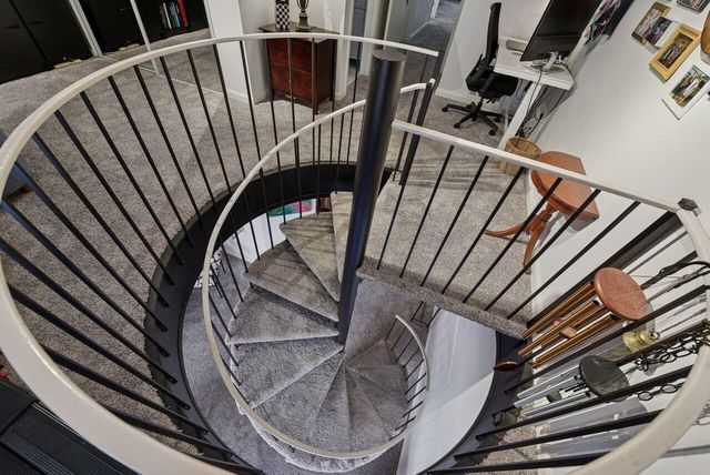 214 E 2nd Street, B, Covington, KY 41011