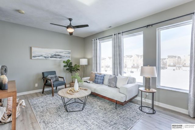 18165 Polk Court, Omaha, NE 68135