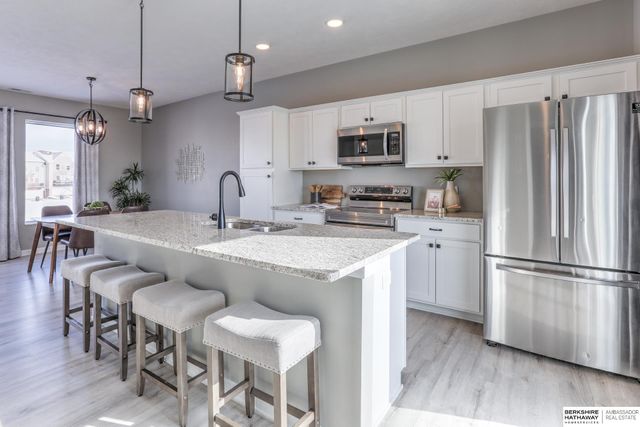 18165 Polk Court, Omaha, NE 68135