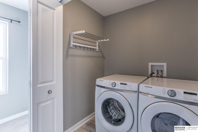 18165 Polk Court, Omaha, NE 68135