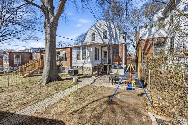 4932 Bonita Avenue, St Louis, MO 63109