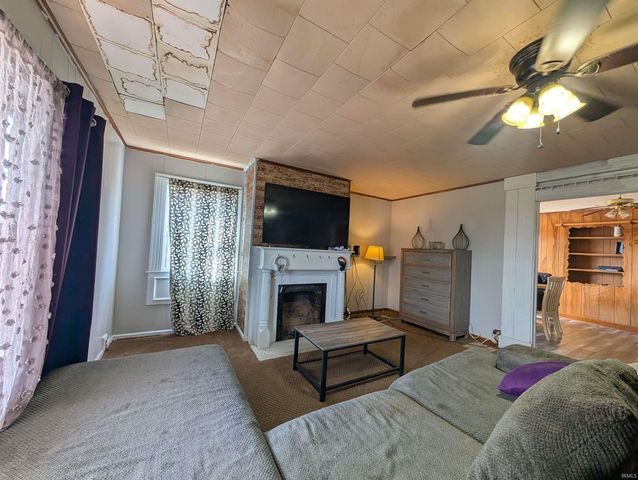 620 W 3rd Street, Bicknell, IN 47512