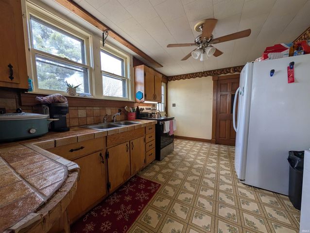 620 W 3rd Street, Bicknell, IN 47512