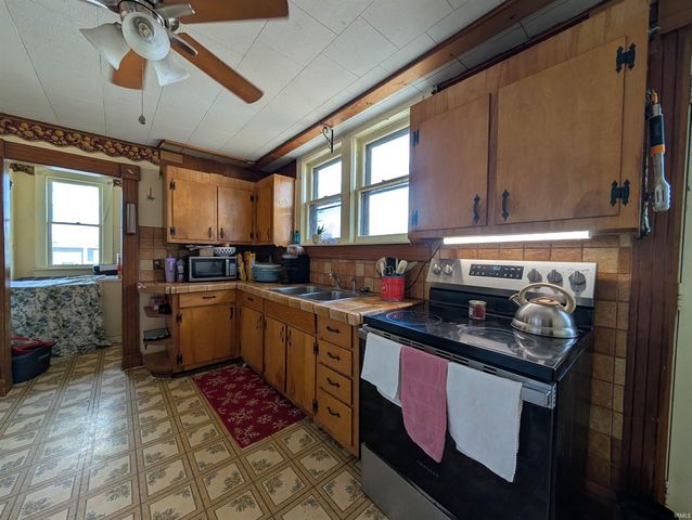 620 W 3rd Street, Bicknell, IN 47512