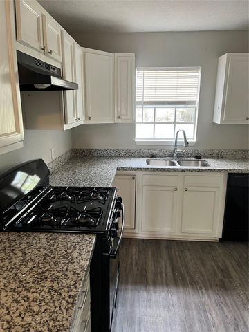 10533 Barnham Street, Houston, TX 77016