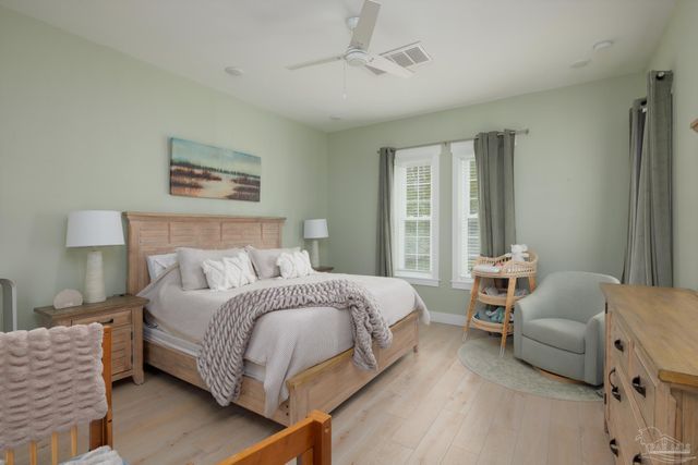1806 E Hernandez St, Pensacola, FL 32503