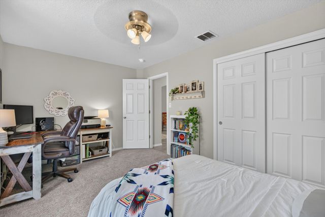 7109 Nagoya Road NE, Rio Rancho, NM 87144