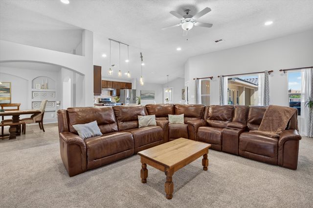 7109 Nagoya Road NE, Rio Rancho, NM 87144