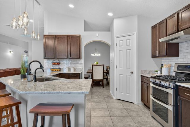 7109 Nagoya Road NE, Rio Rancho, NM 87144