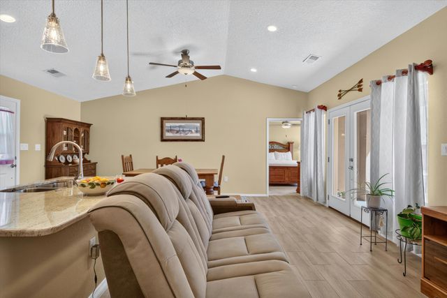 7109 Nagoya Road NE, Rio Rancho, NM 87144