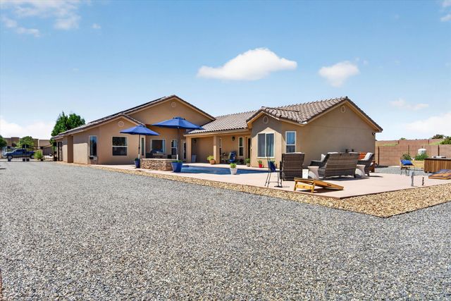 7109 Nagoya Road NE, Rio Rancho, NM 87144