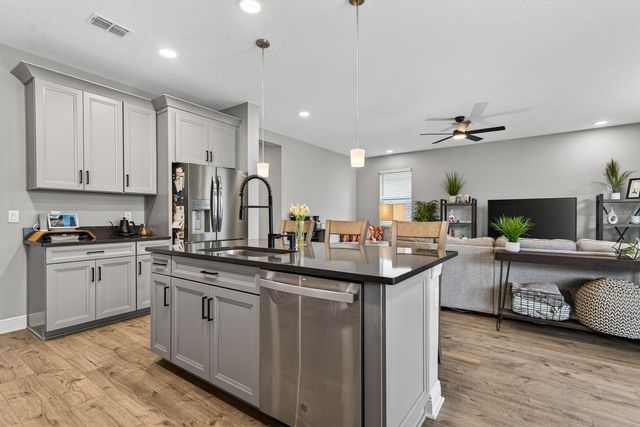 7241 NOTCHED PINE BEND, Wesley Chapel, FL 33545