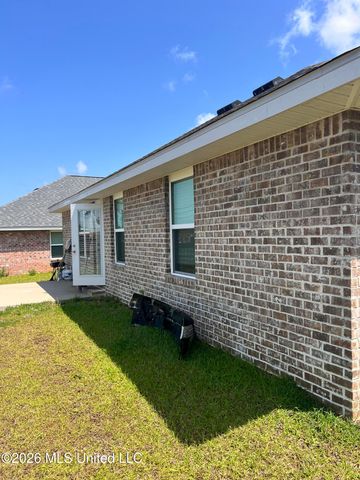 14017 Oak Arbor Drive, Gulfport, MS 39503
