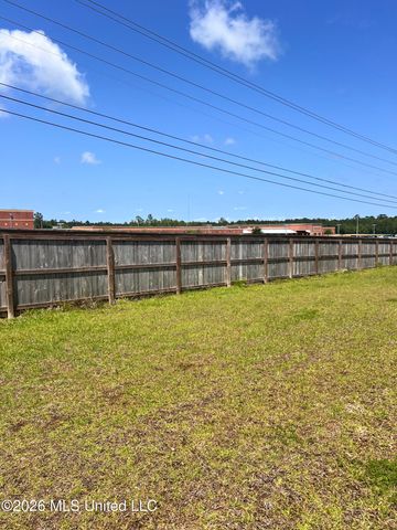 14017 Oak Arbor Drive, Gulfport, MS 39503
