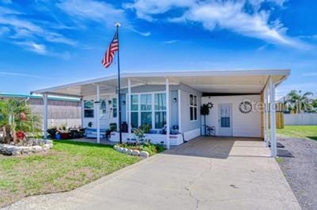 35148 ADA AVENUE, Zephyrhills, FL 33541