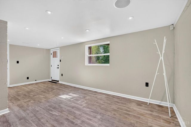 7877 State Road, Anderson Twp, OH 45255