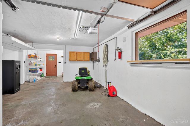 7877 State Road, Anderson Twp, OH 45255