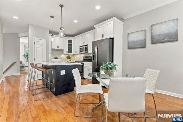 425 Manchester Drive, Nutley, NJ 07110
