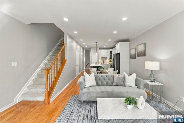 425 Manchester Drive, Nutley, NJ 07110