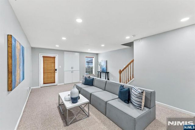 425 Manchester Drive, Nutley, NJ 07110