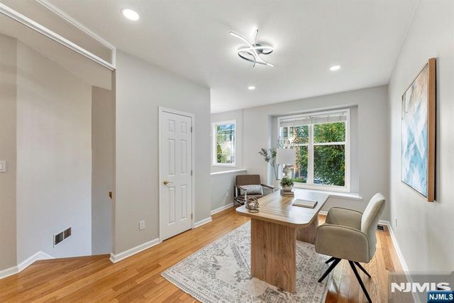 425 Manchester Drive, Nutley, NJ 07110