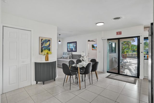 3672 NW 18TH Avenue, Oakland Park, FL 33309