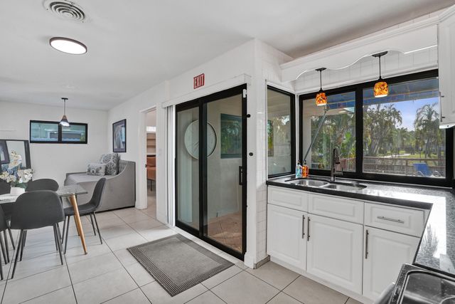 3672 NW 18TH Avenue, Oakland Park, FL 33309