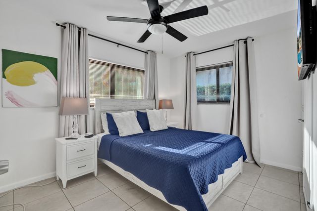 3672 NW 18TH Avenue, Oakland Park, FL 33309
