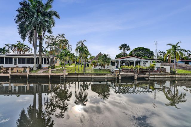 3672 NW 18TH Avenue, Oakland Park, FL 33309
