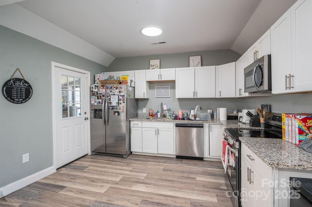 102 Guffey Road, Cherryville, NC 28021