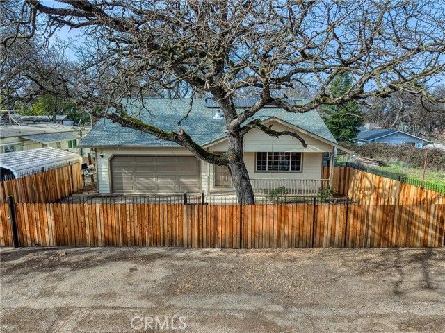 5704 Huron, Clearlake, CA 95422