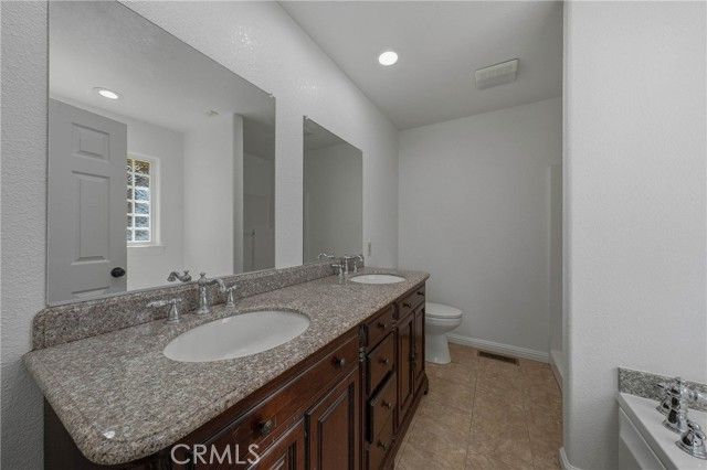 5704 Huron, Clearlake, CA 95422