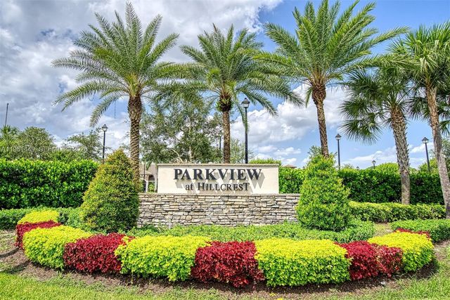 5060 Eucalyptus Dr 2, Hollywood, FL 33021