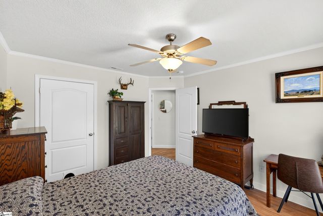 15 Jude Court, Greer, SC 29651